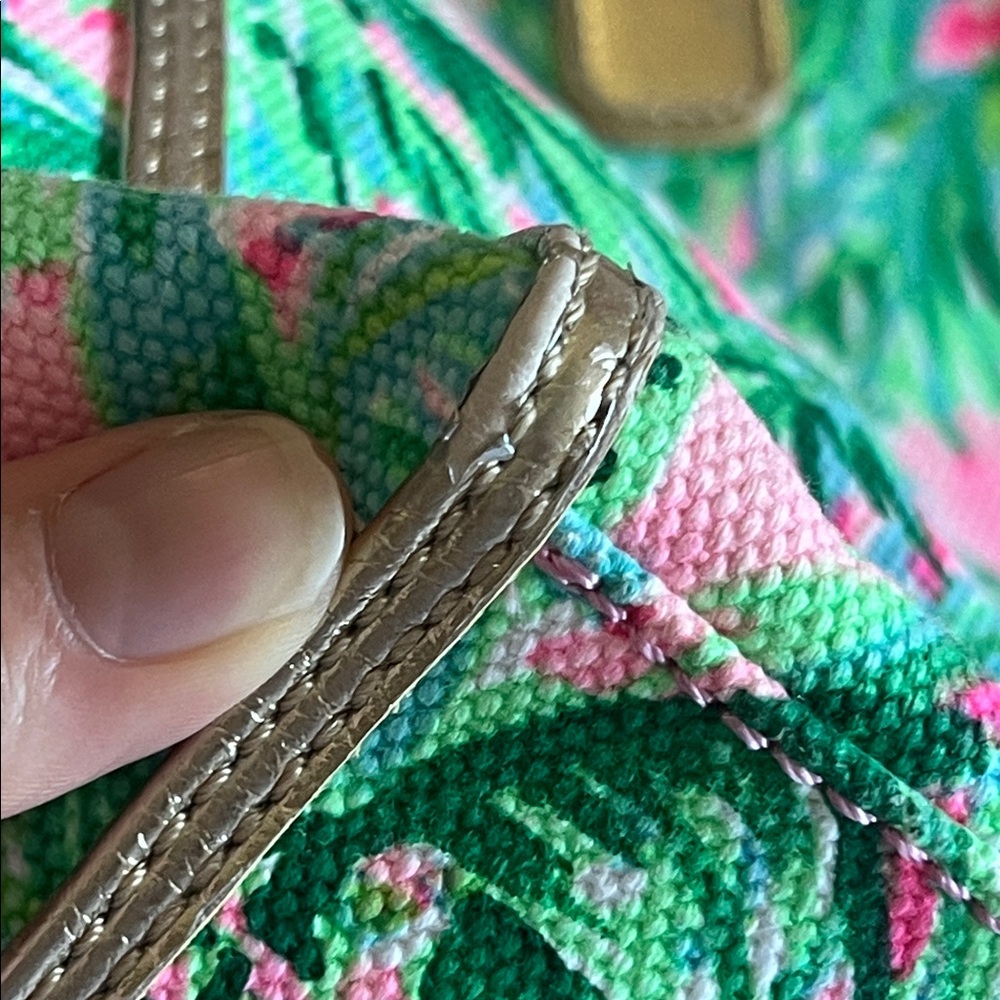 Lilly Pulitzer Greydon canvas tote - Picture 3 of 8